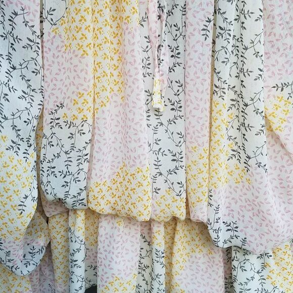 Fate Yellow Gray Pink Floral Boho Peasant Top size Small - Picture 4 of 12